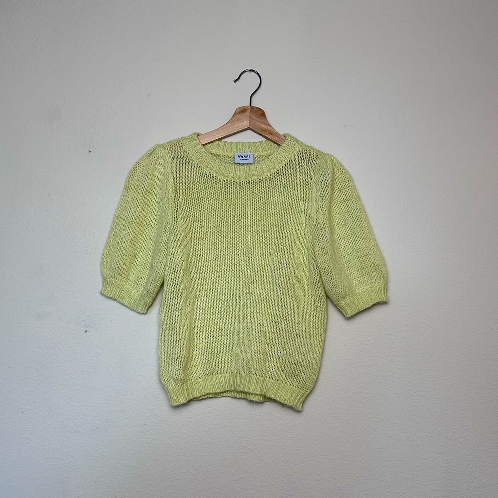 Short Sleeve Knit Sweater Top Chartreuse Pale Yellow Puff Sleeve Lightweight